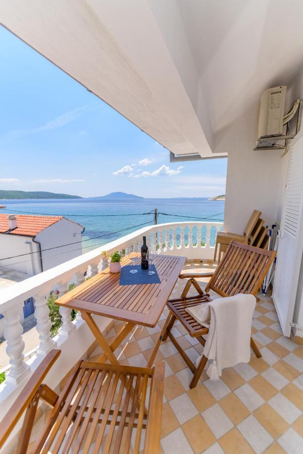 Apartmani Noris Martinšćica Dış mekan fotoğraf